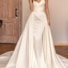 Vestido de novia con sobre falda